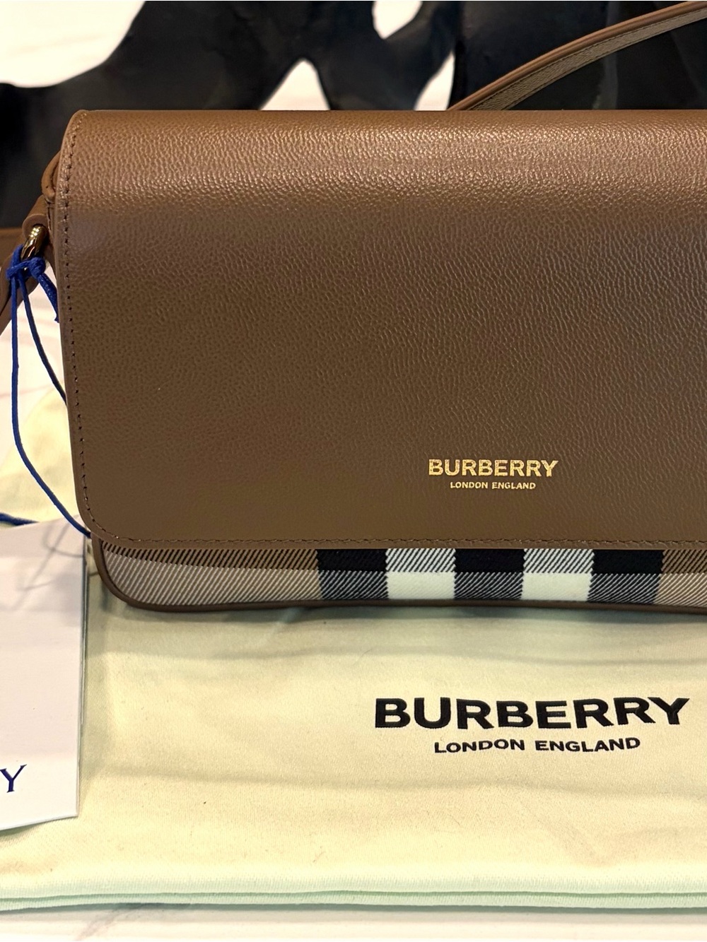 Burberry Hampshire Small Brown House Check & Leather Crossbody Bag Reg $1,150 - Picture 10 of 15